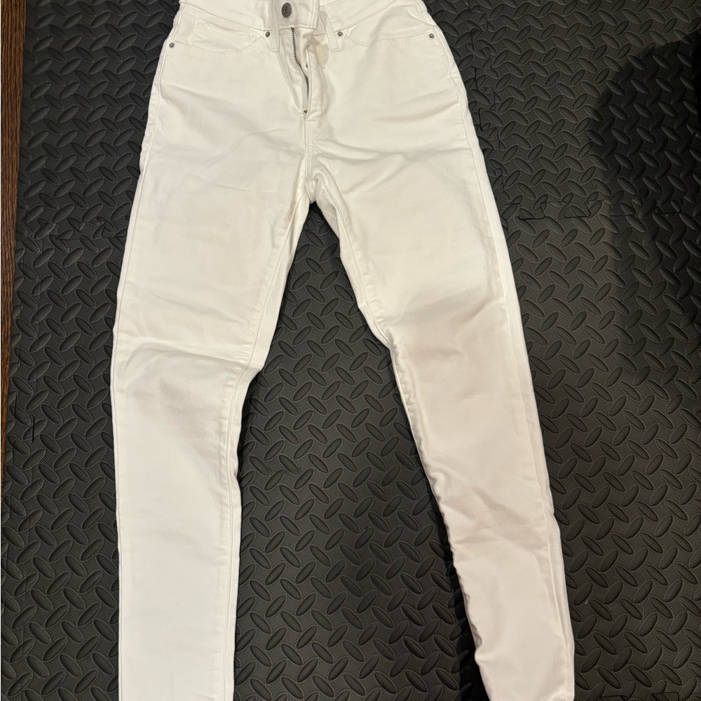 Levi’s white jeans skinny
